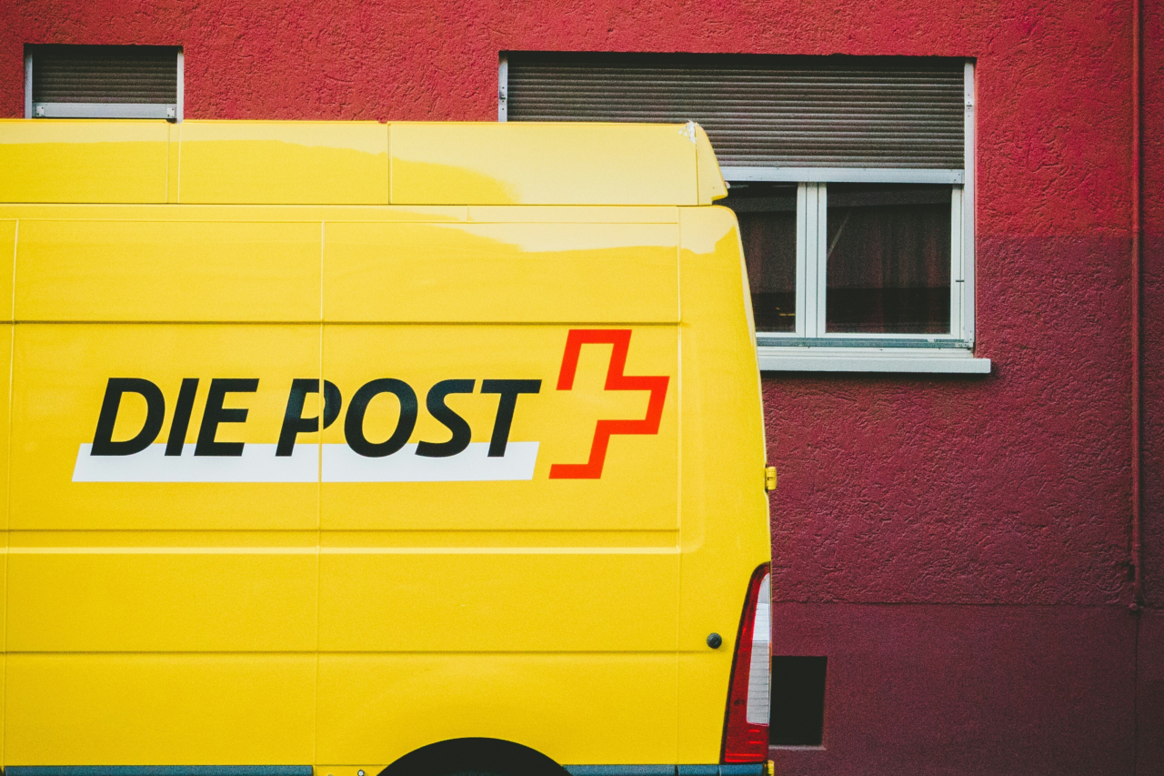 Claudio schwarz V0b3zu94 M Pw unsplash
